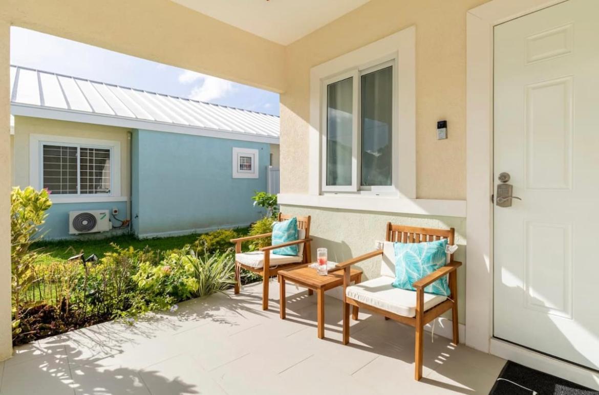 Natty'S Cozy Beach House In Hanover Jamaica Lucea Exterior photo